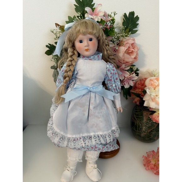 Porcelain Doll Blond Braids Hair Floral Print & White Lace Dress 16\